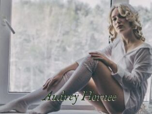 Audrey_Hornee