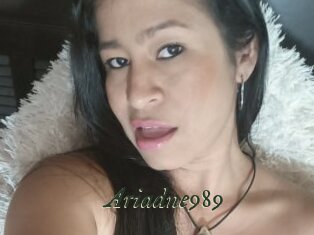 Ariadne989