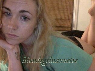 Blondegrlnannette