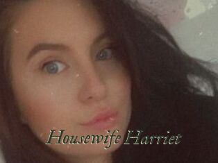 Housewife_Harriet