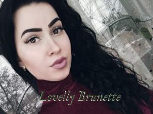 Lovelly_Brunette