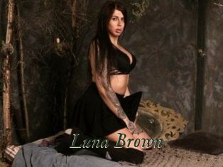 Luna_Brown