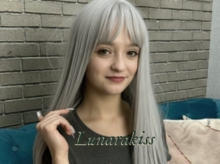 Lunarakiss