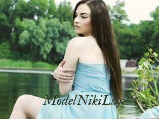 ModelNikiLux