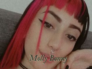 Molly_Bonny