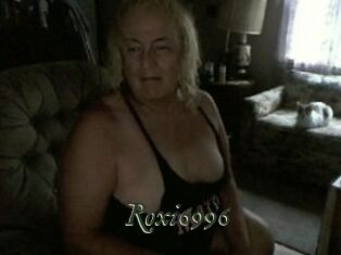 Roxi6996