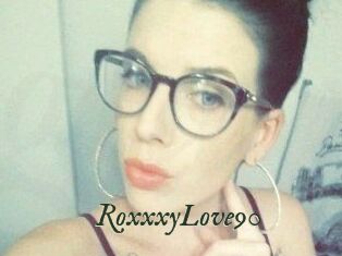 RoxxxyLove90