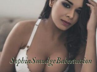 SophiaSmudgeBabestation