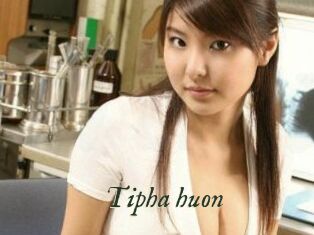 Tipha_huon