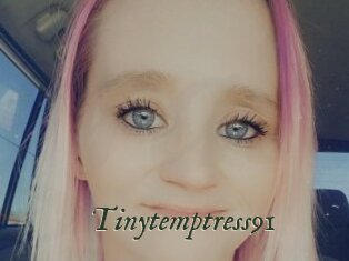 Tinytemptress91